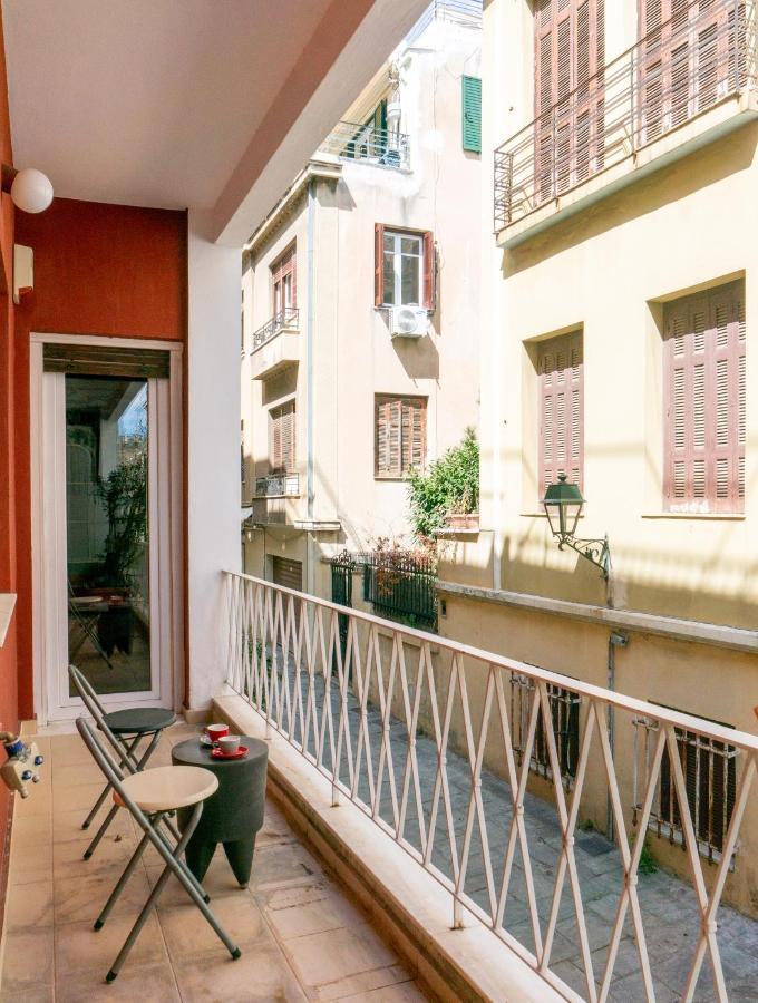 The Burton Luxury 1Br In Plaka, Athens Lejlighed Eksteriør billede